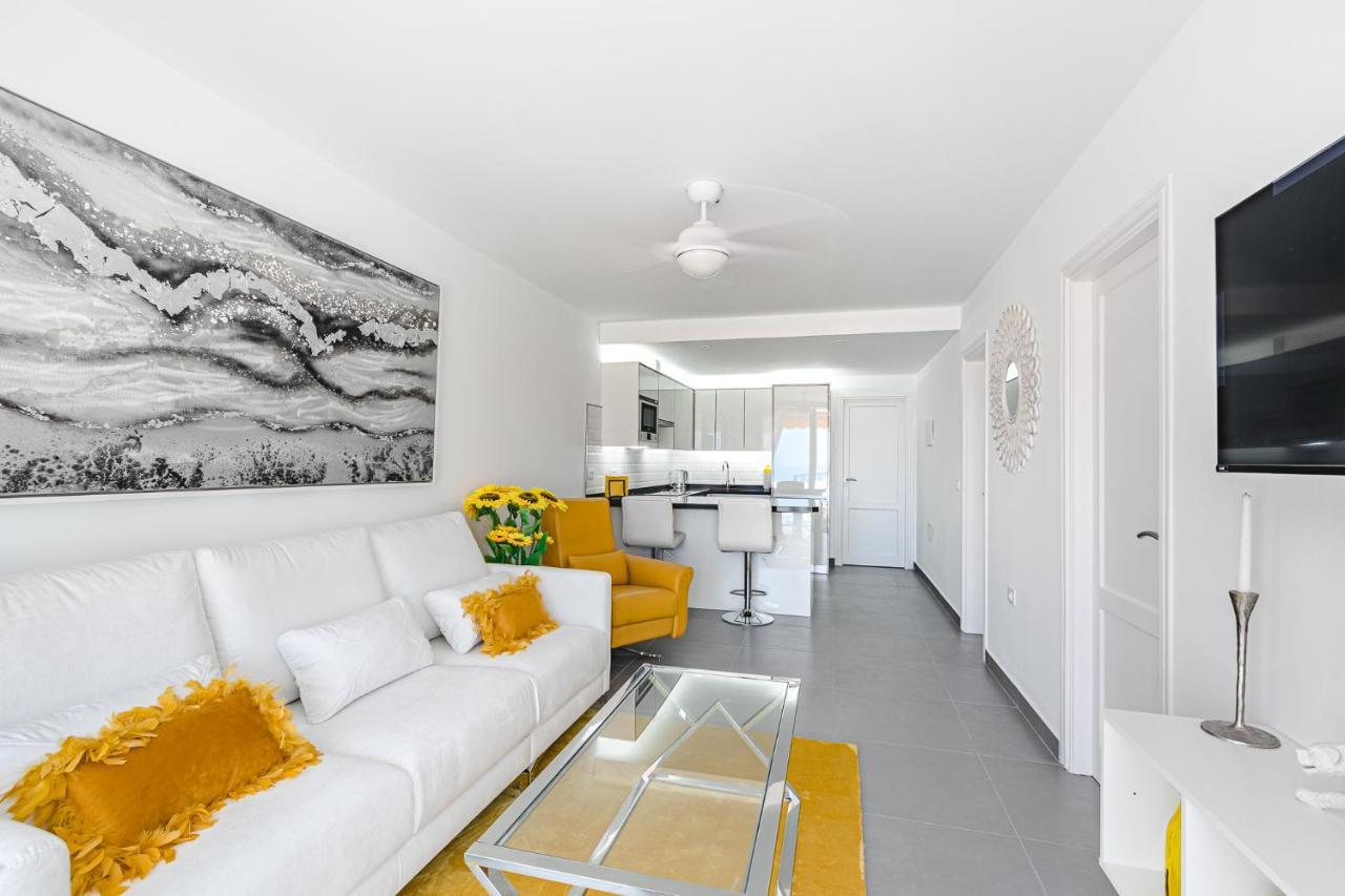 Buenavista Sunflower Apartment In Playa La Arena Puerto de Santiago  Kültér fotó