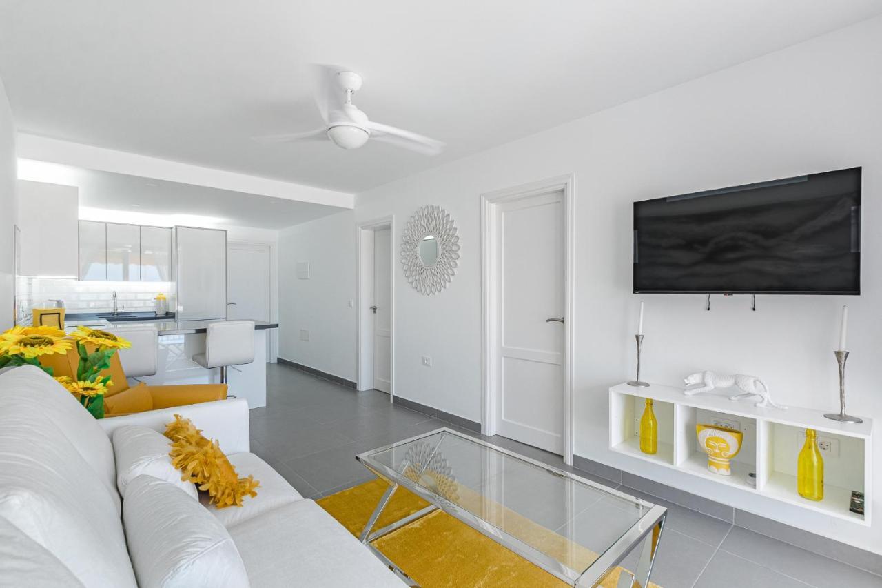 Buenavista Sunflower Apartment In Playa La Arena Puerto de Santiago  Kültér fotó