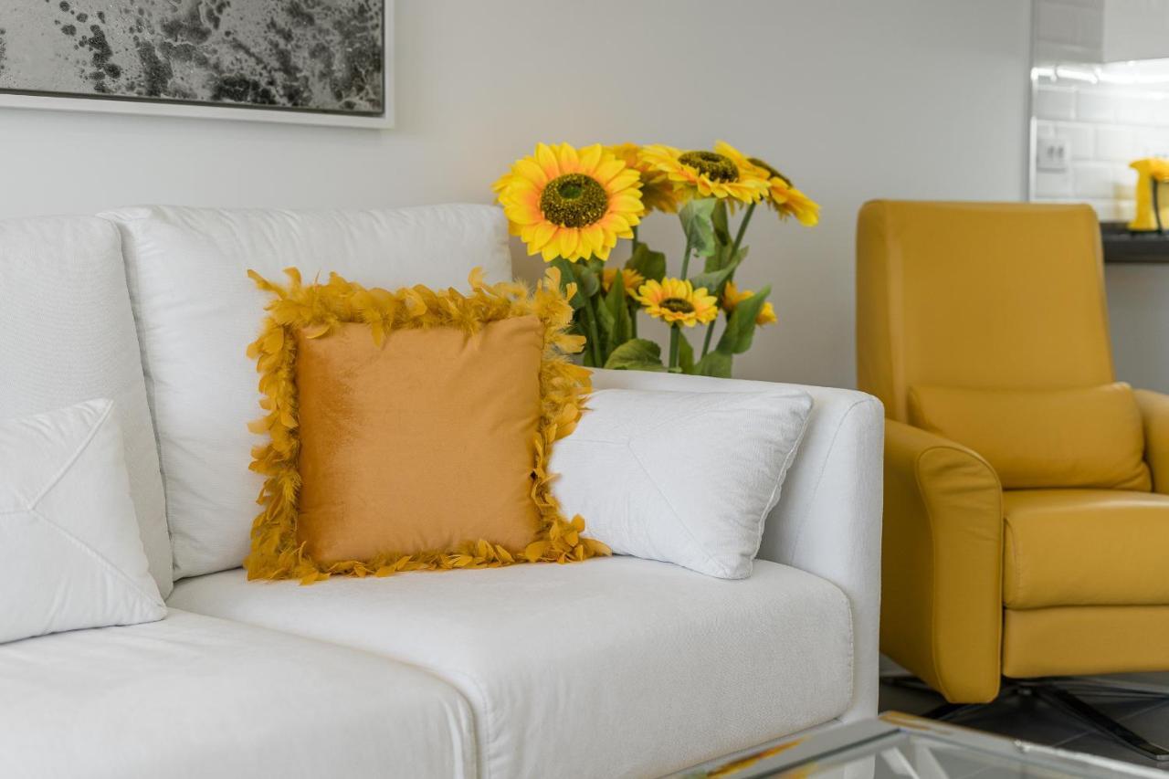 Buenavista Sunflower Apartment In Playa La Arena Puerto de Santiago  Kültér fotó